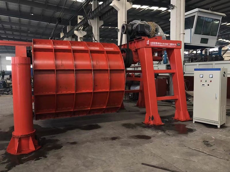 Classification and characteristics of cement pipe making machines